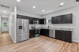 406 Lincolnshire Boulevard photo 4