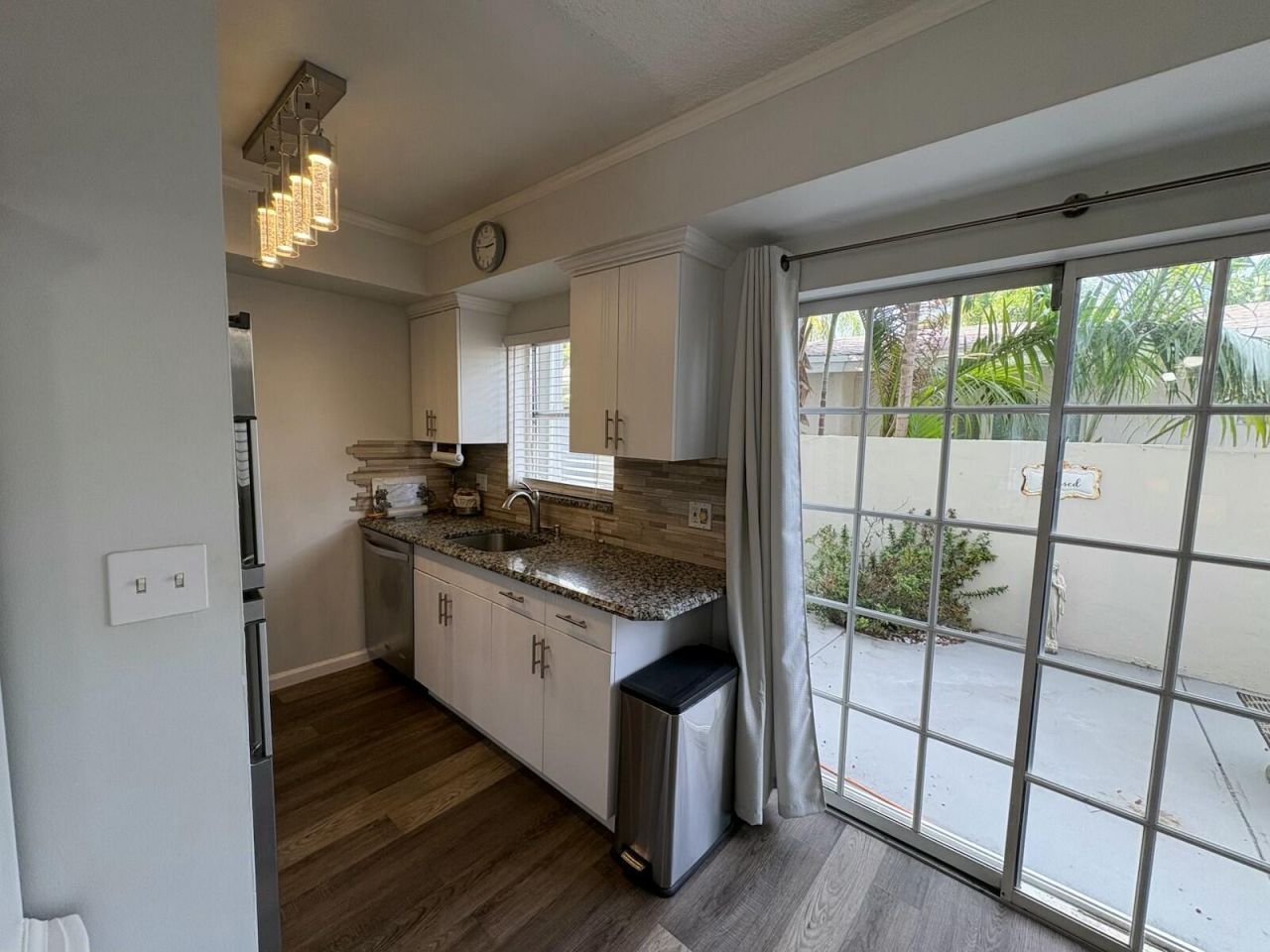 609 NE 13th Avenue, Unit 101, Fort Lauderdale, FL 33304 Photo