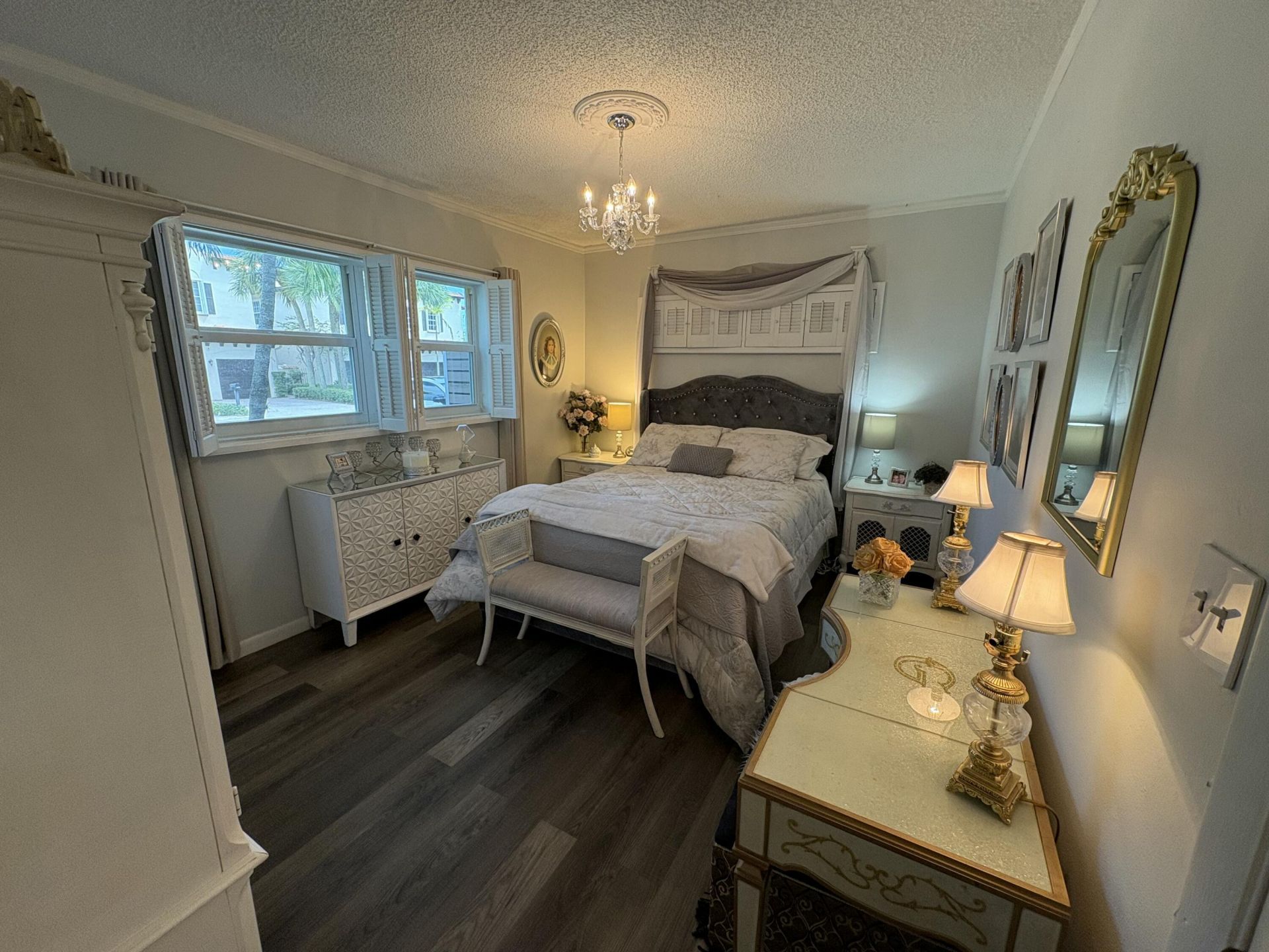 609 NE 13th Avenue, Unit 101, Fort Lauderdale, FL 33304 Photo