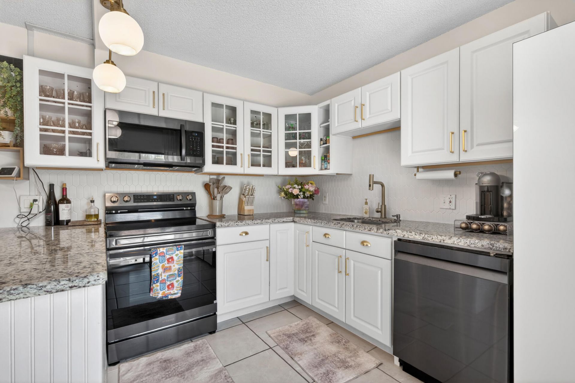 3229 Gardens East Drive, Unit B, Palm Beach Gardens, FL 33410 Photo