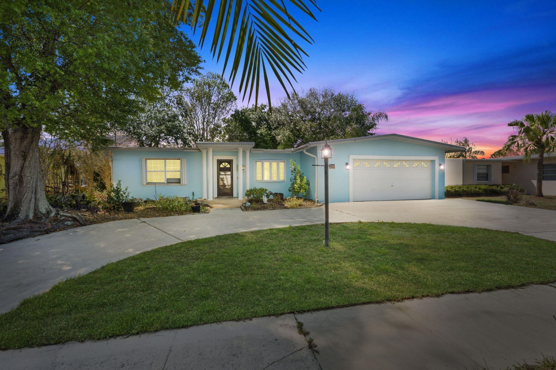 3296 SE Monte Vista Street, Port Saint Lucie, FL 34952 Photo