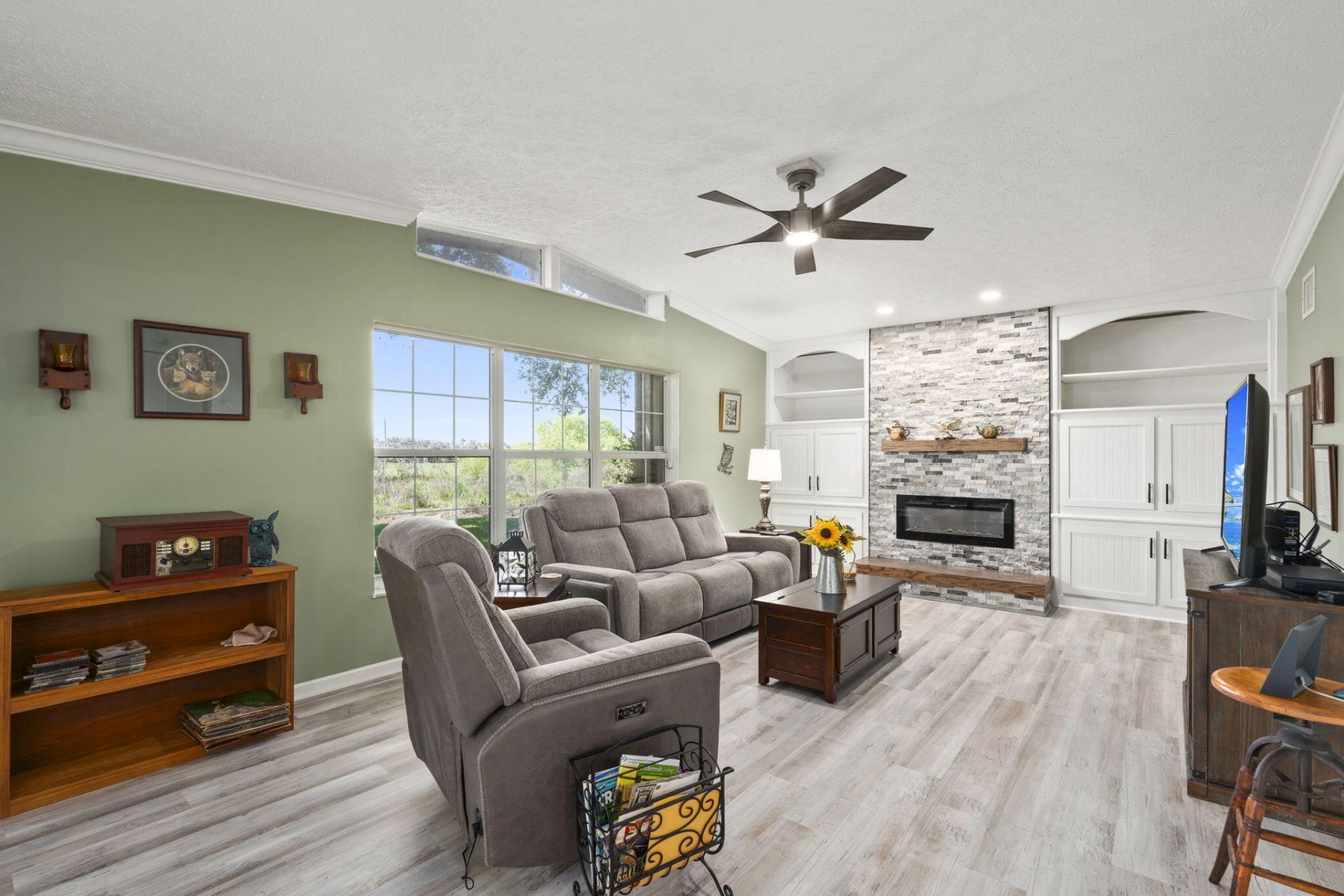 3296 SE Monte Vista Street, Port Saint Lucie, FL 34952 Photo