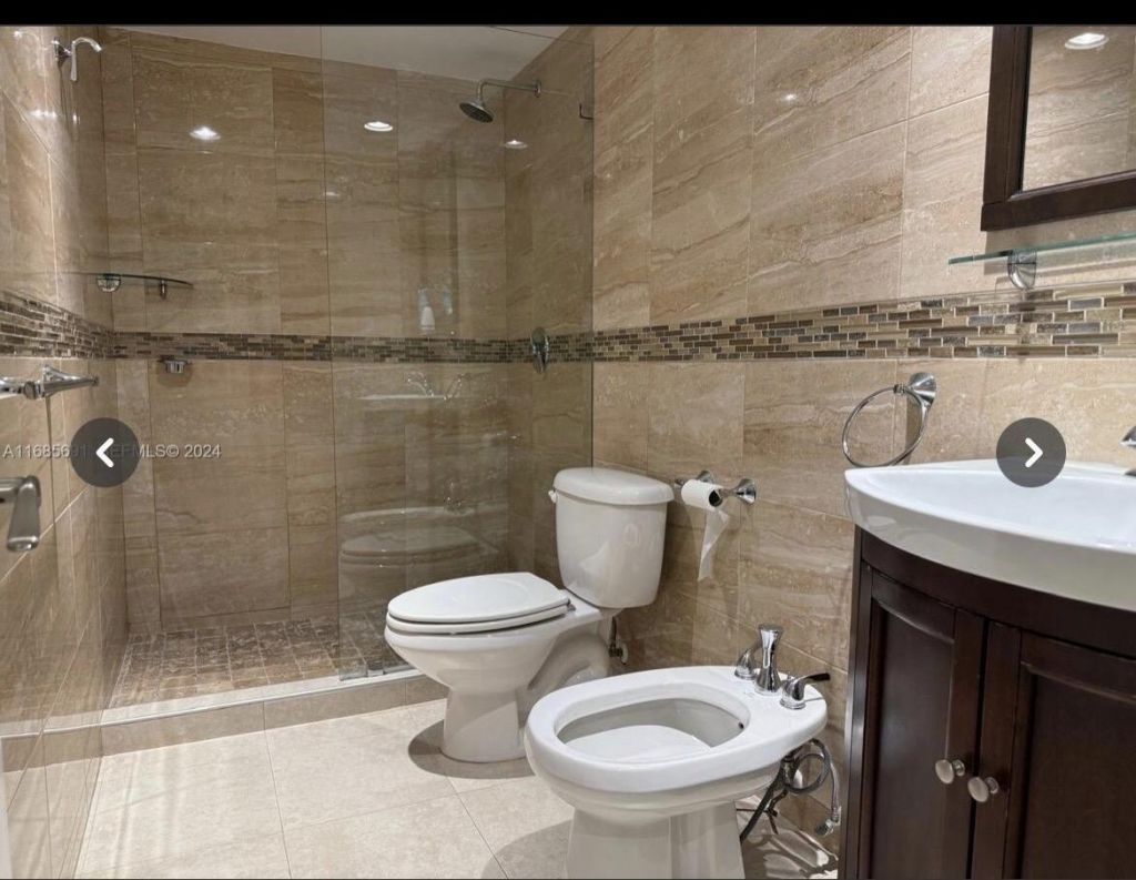 19380 Collins Avenue, Unit 701, Sunny Isles Beach, FL 33160 Photo