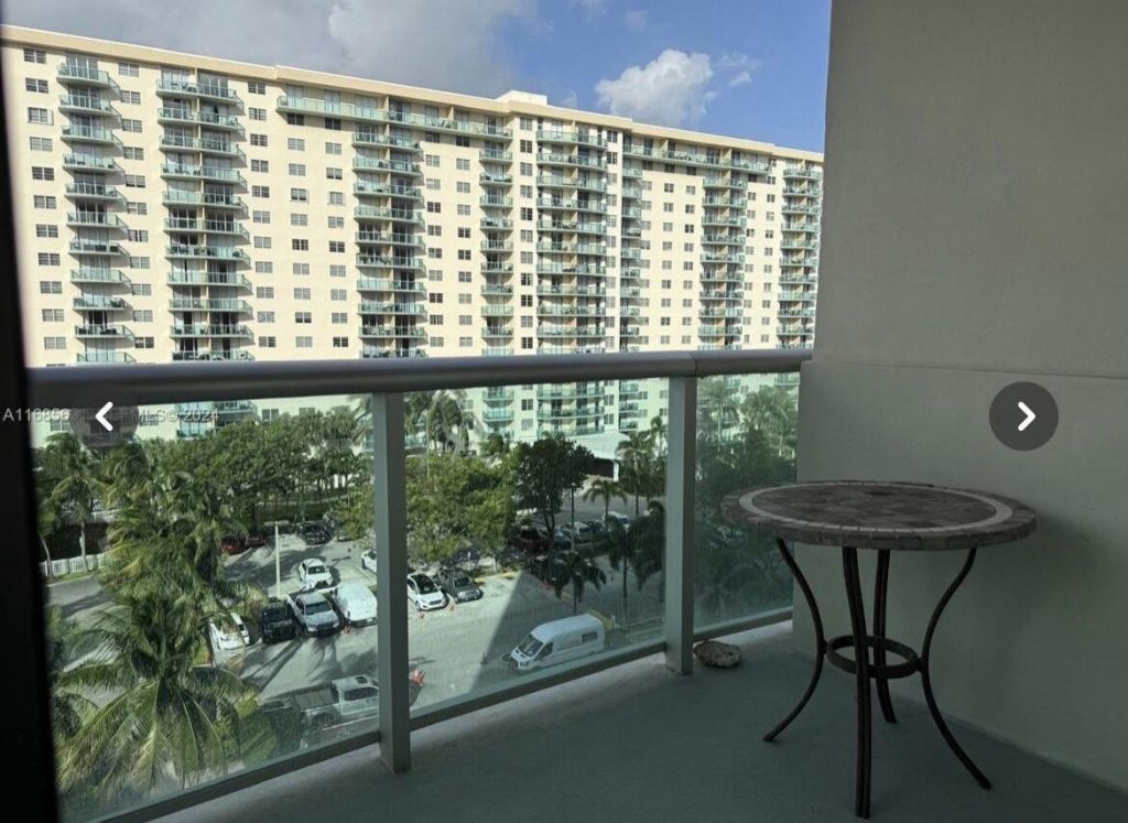 19380 Collins Avenue, Unit 701, Sunny Isles Beach, FL 33160 Photo