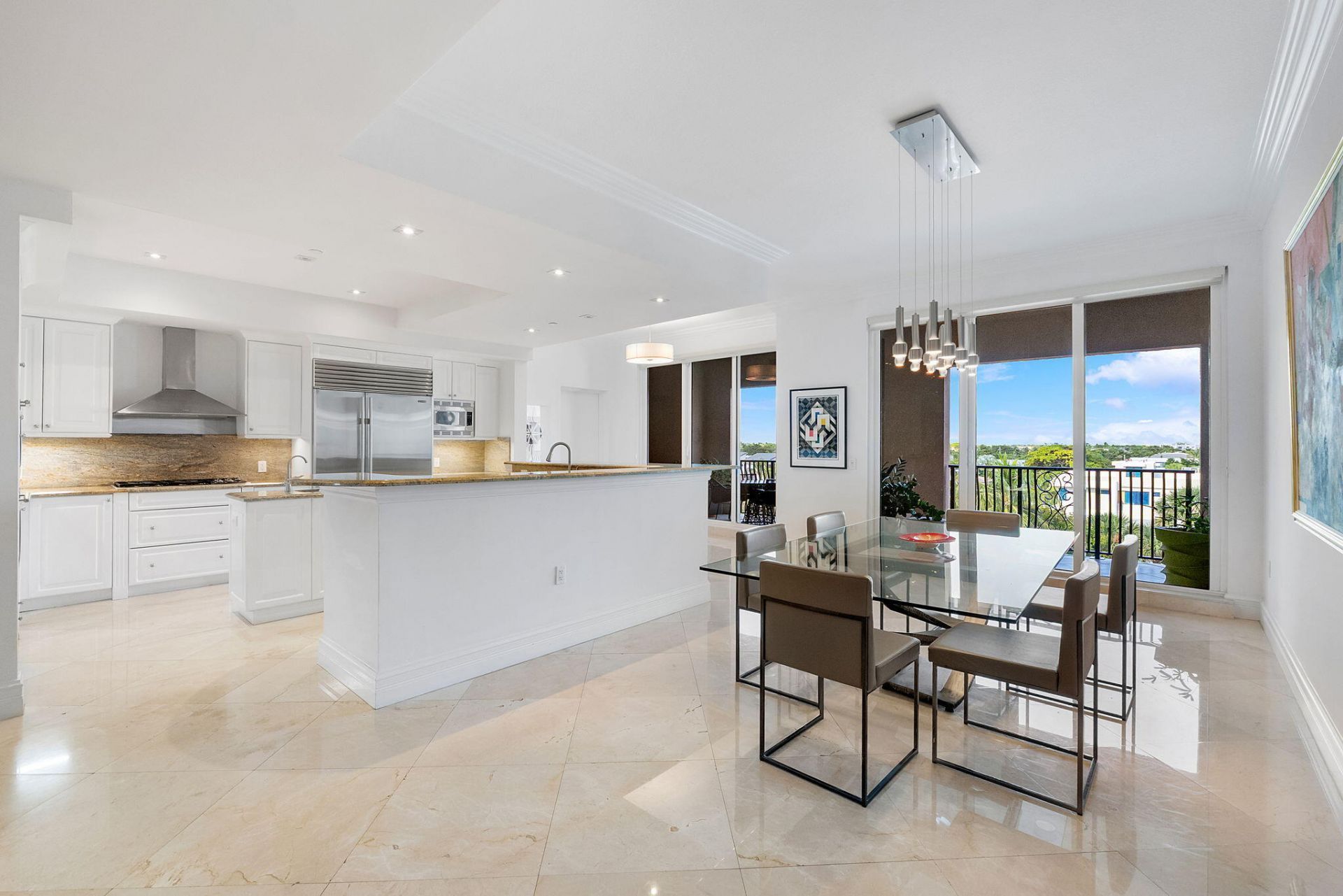 1 N Ocean Boulevard, Unit 402, Boca Raton, FL 33432 Photo