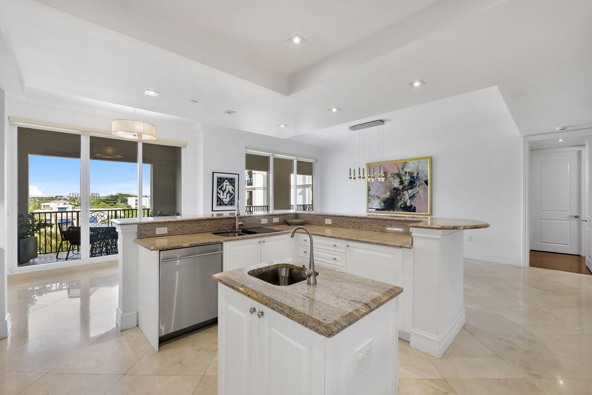 1 N Ocean Boulevard, Unit 402, Boca Raton, FL 33432 Photo