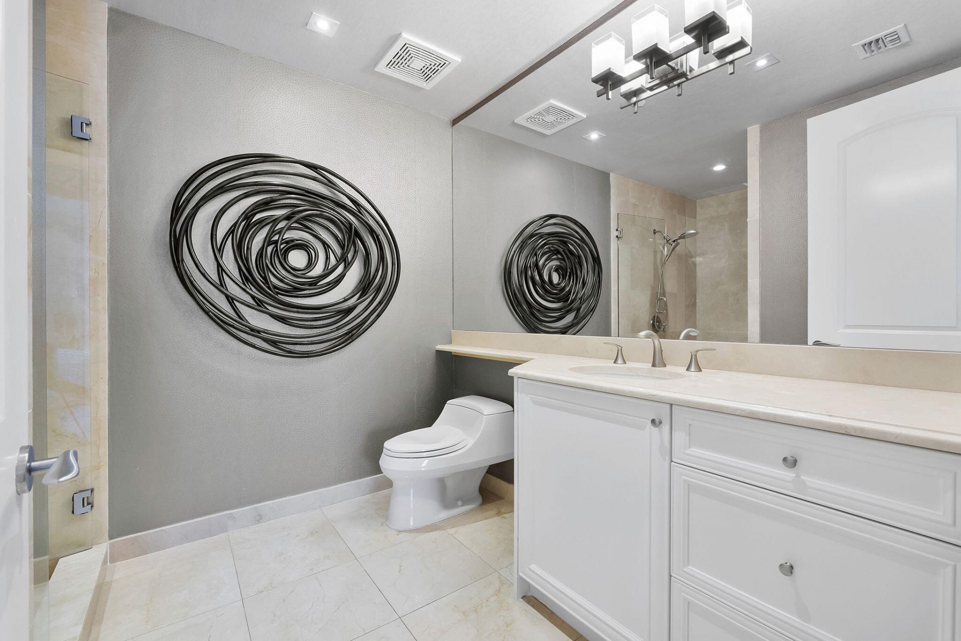 1 N Ocean Boulevard, Unit 402, Boca Raton, FL 33432 Photo