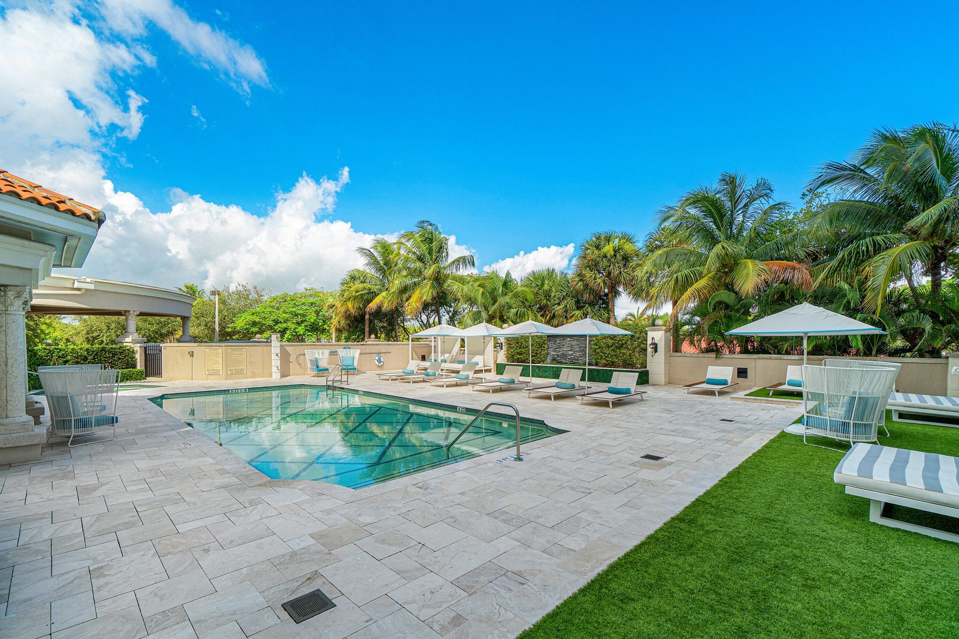 1 N Ocean Boulevard, Unit 402, Boca Raton, FL 33432 Photo
