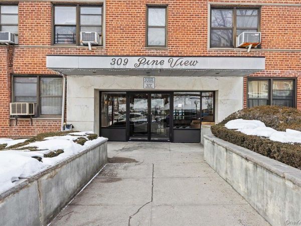 309 Broadway , Unit 4F, Yonkers, NY 10701