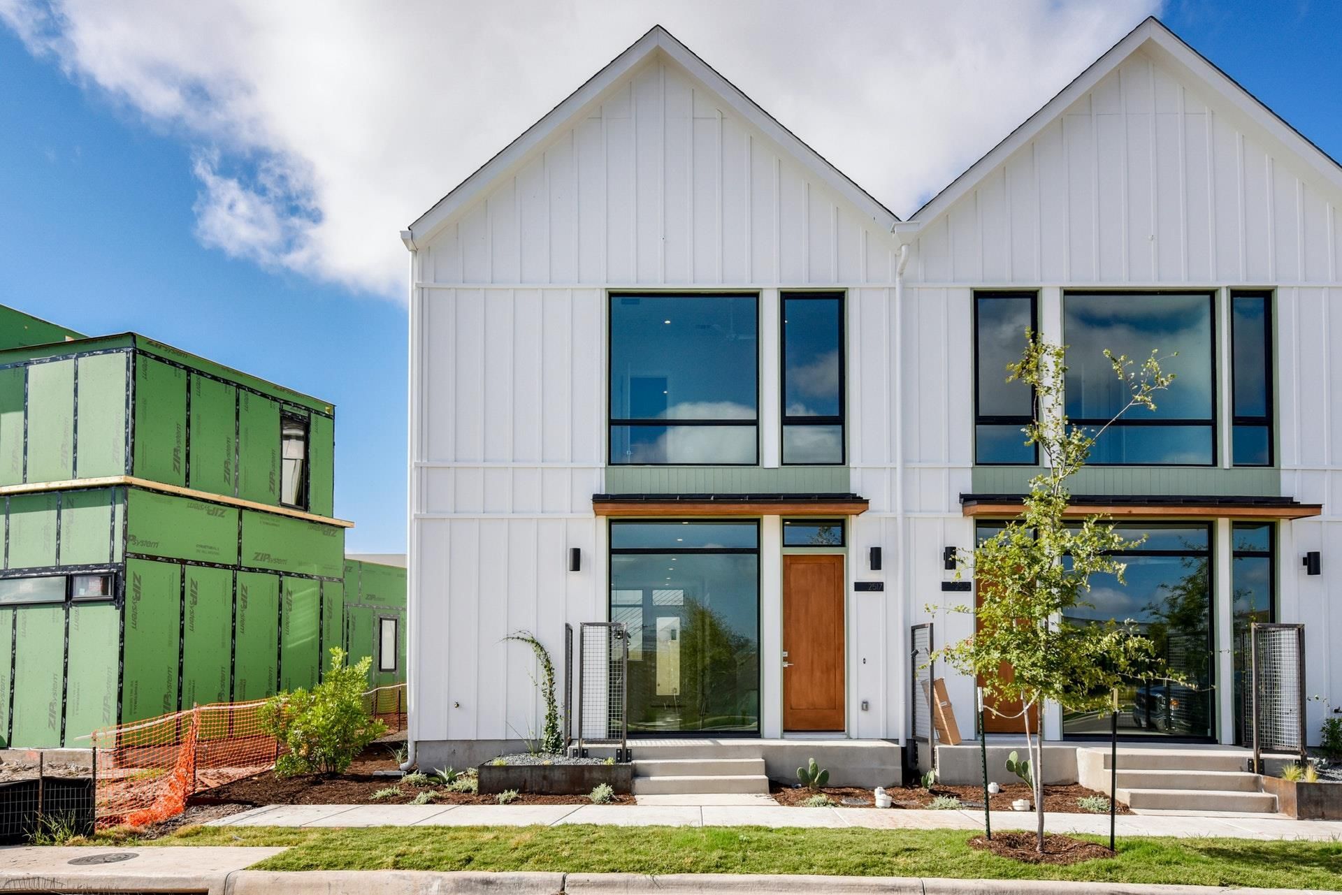 2517 Philomena St, Austin, TX 78723 Main Photo