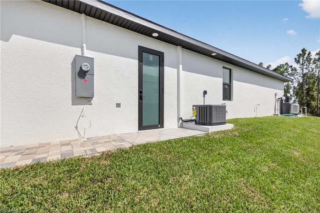 4213 25th St Sw, Lehigh Acres, FL 33976 Photo