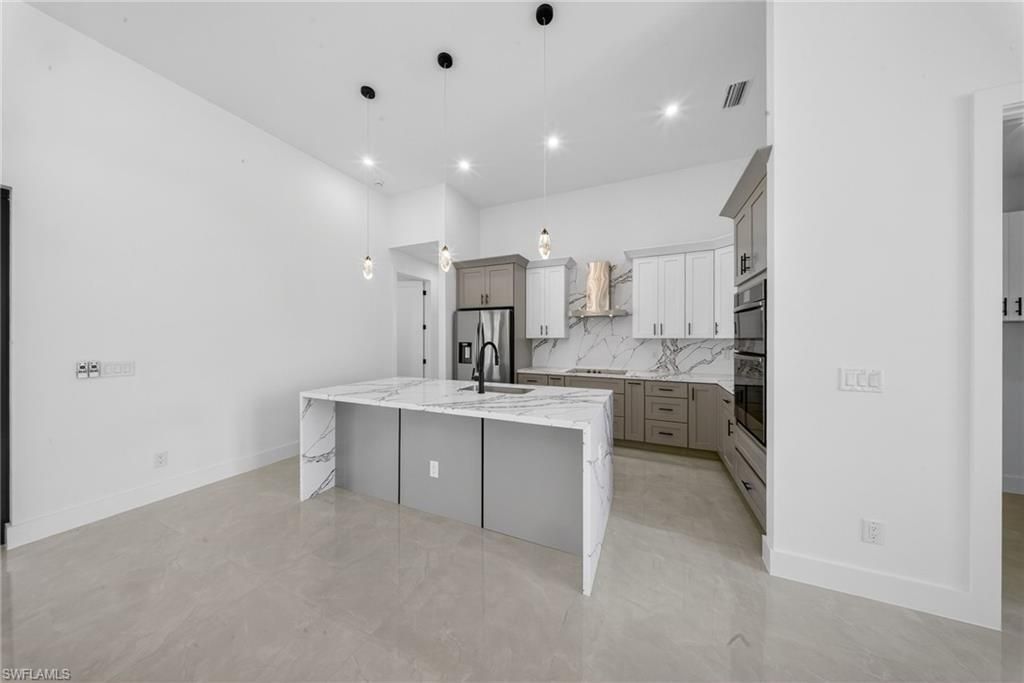 4213 25th St Sw, Lehigh Acres, FL 33976 Photo