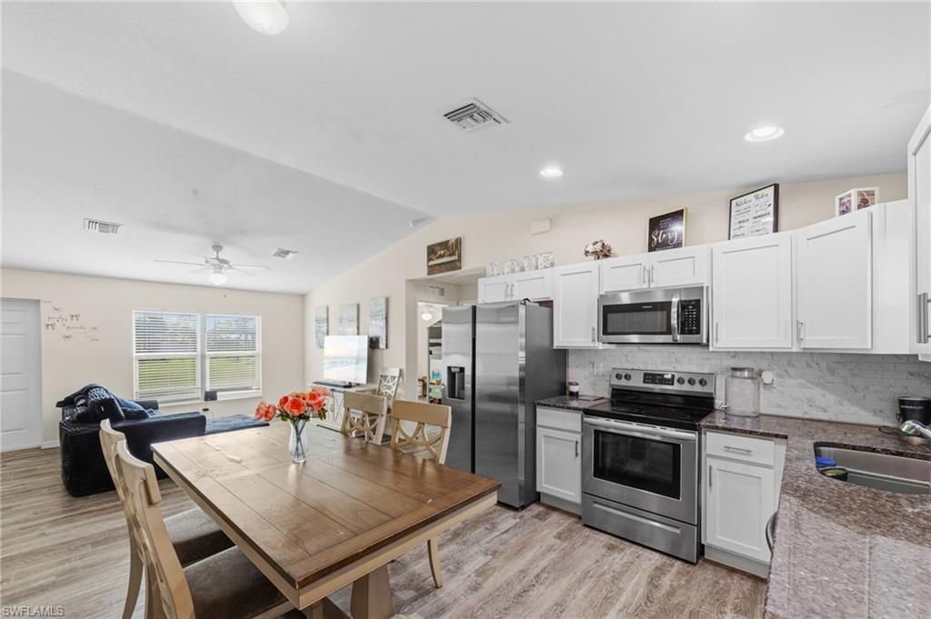 3113 Pebble Ln , Labelle, FL 33935 Photo