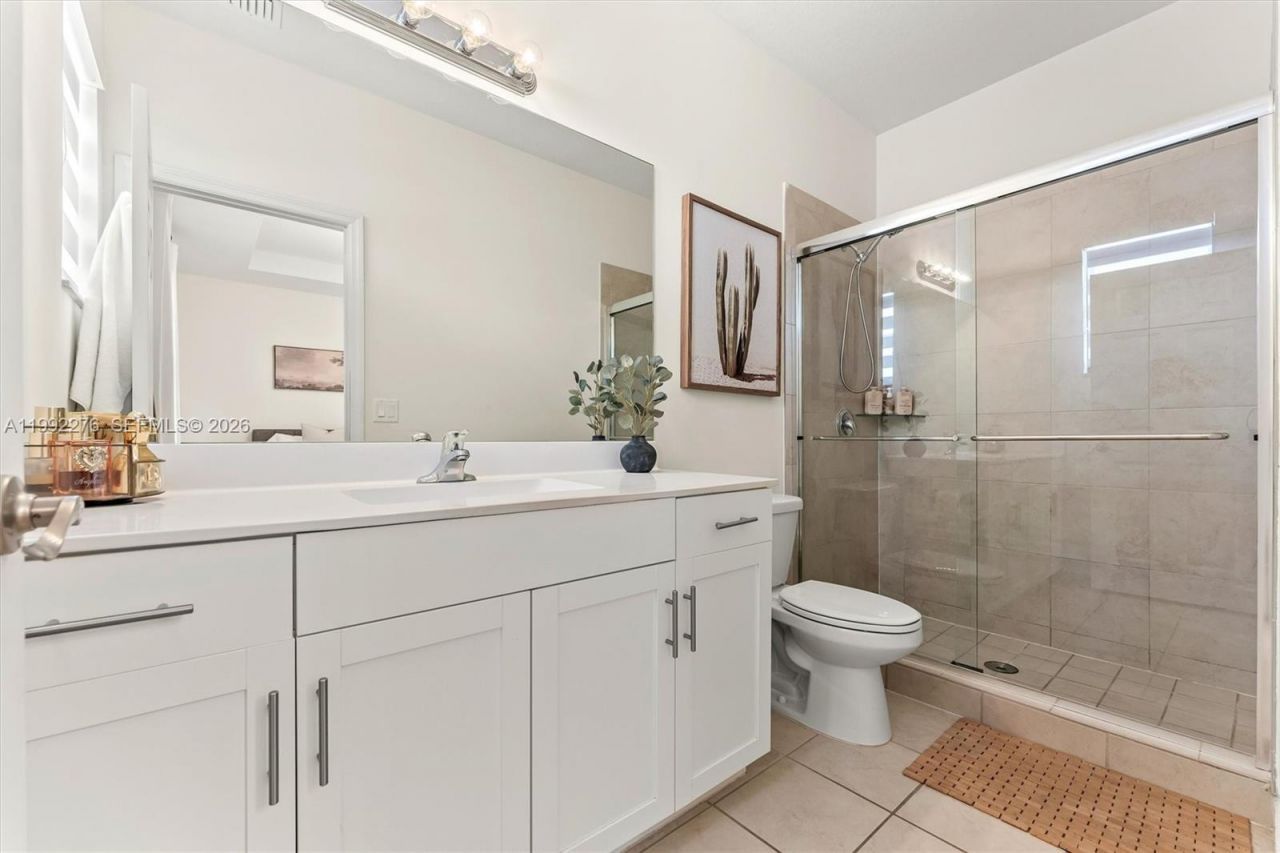 10487 W 34th Ct, Hialeah, FL 33018 Photo