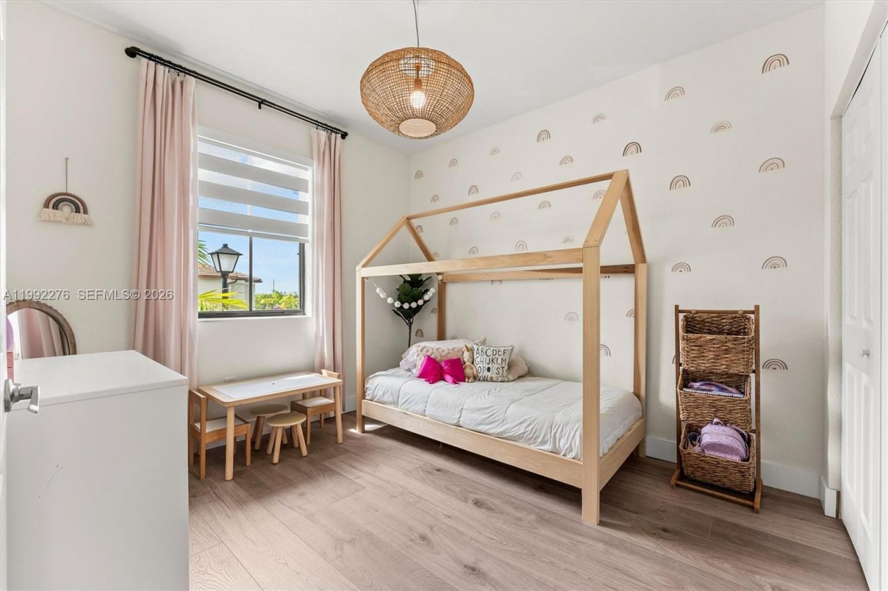 10487 W 34th Ct, Hialeah, FL 33018 Photo