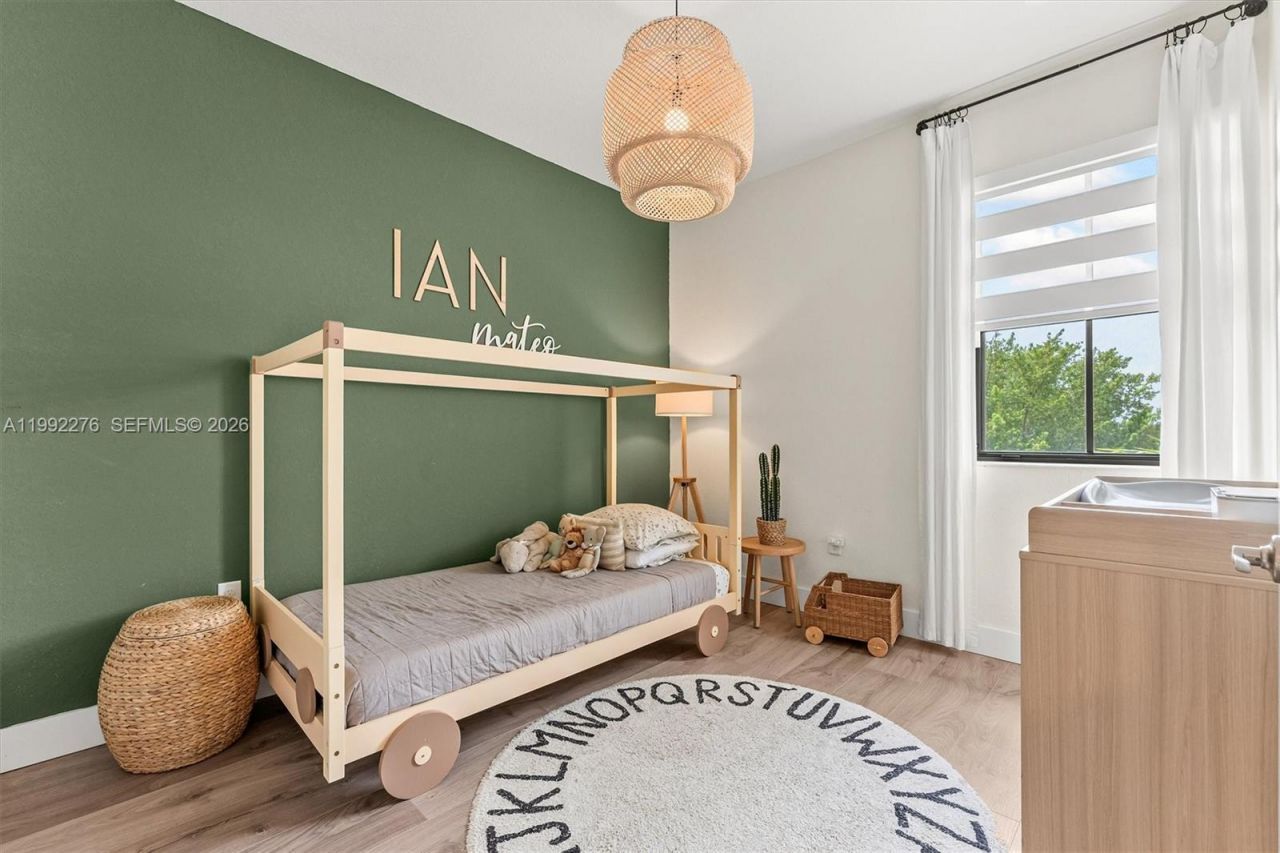 10487 W 34th Ct, Hialeah, FL 33018 Photo