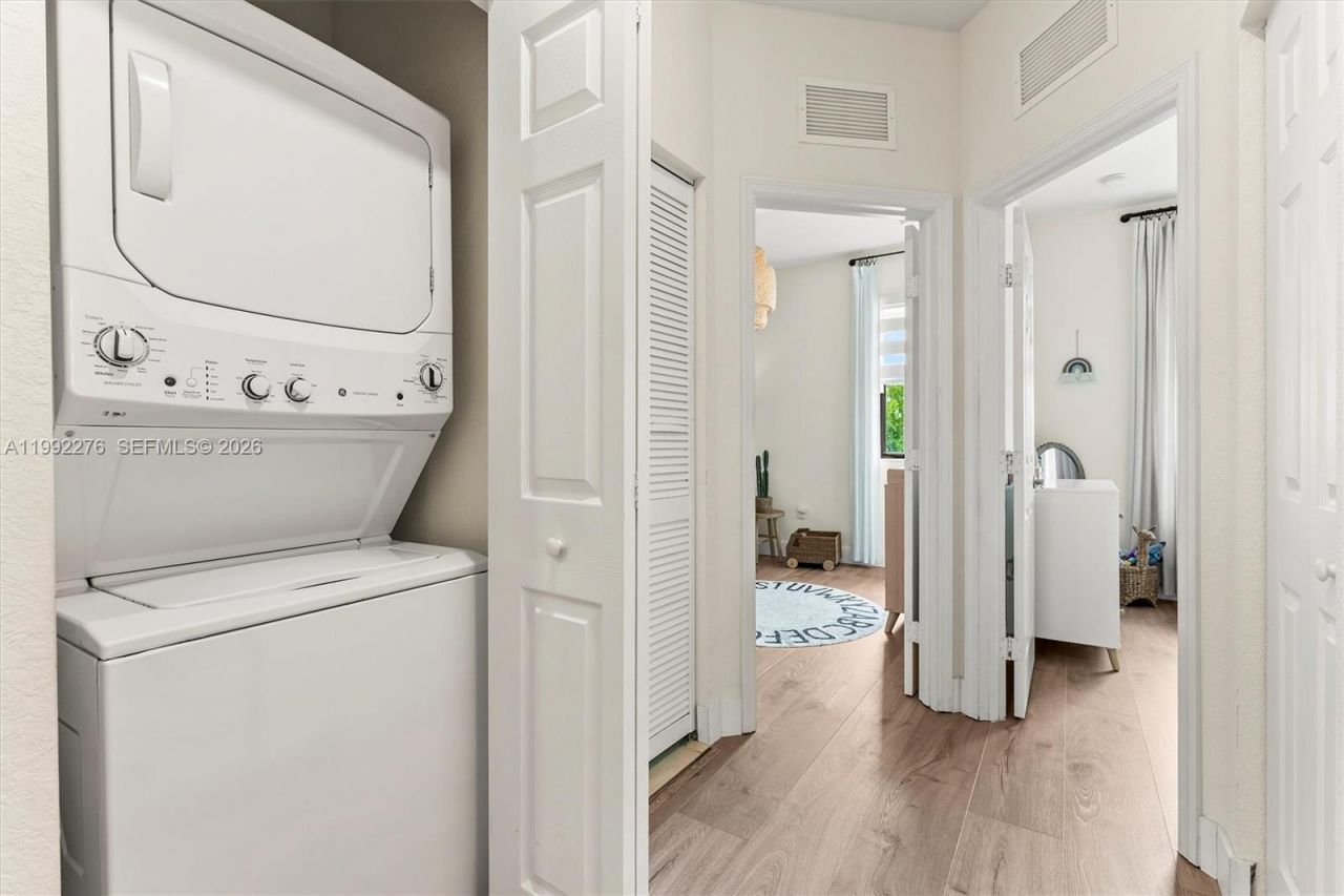 10487 W 34th Ct, Hialeah, FL 33018 Photo