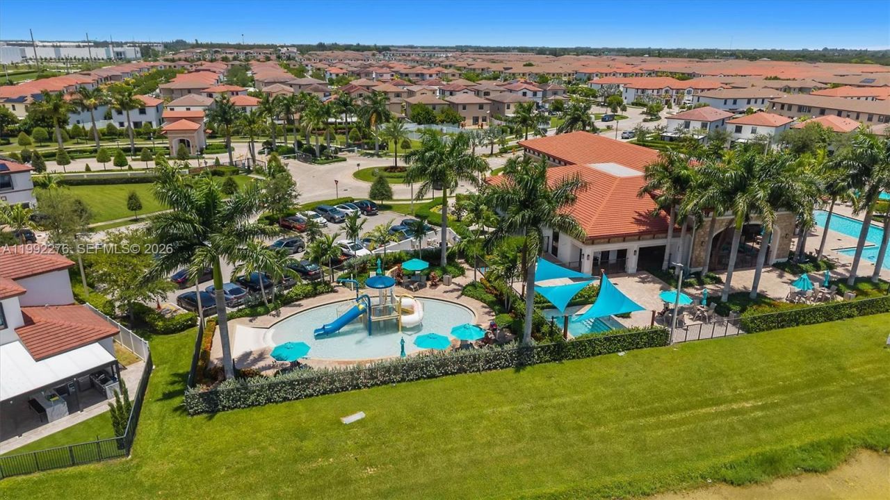 10487 W 34th Ct, Hialeah, FL 33018 Photo