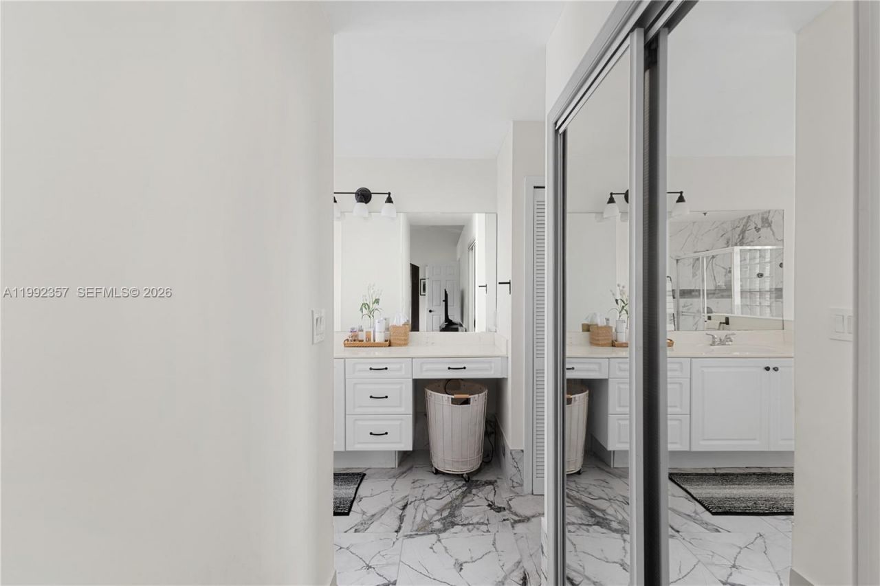 337 SW 188th Terrace, Pembroke Pines, FL 33029 Photo