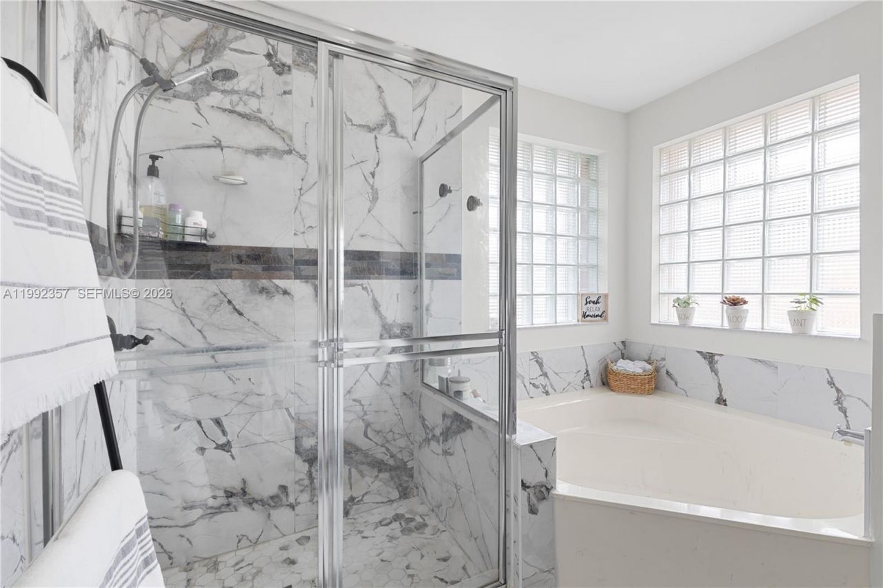 337 SW 188th Terrace, Pembroke Pines, FL 33029 Photo