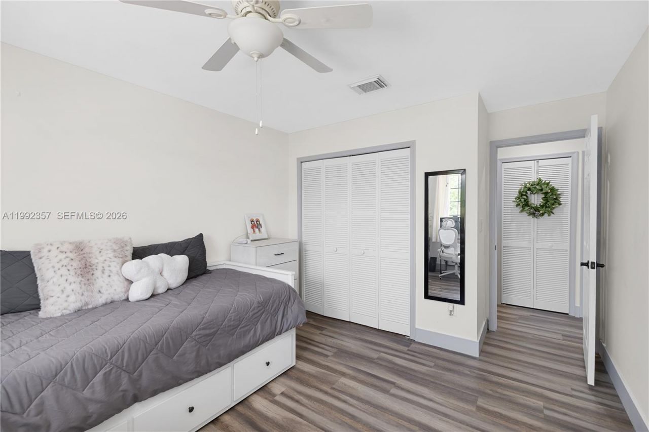 337 SW 188th Terrace, Pembroke Pines, FL 33029 Photo