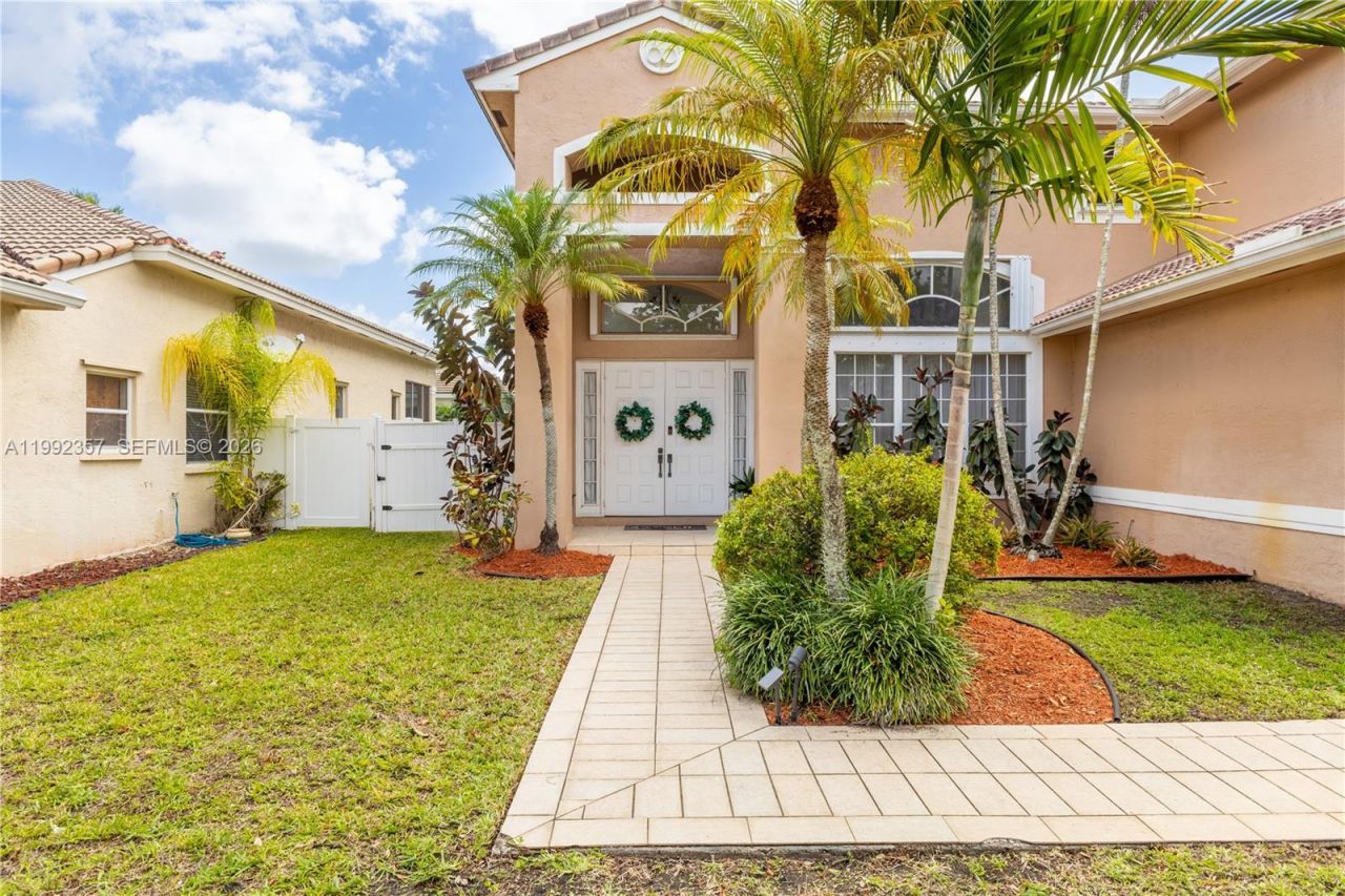 337 SW 188th Terrace, Pembroke Pines, FL 33029 Photo