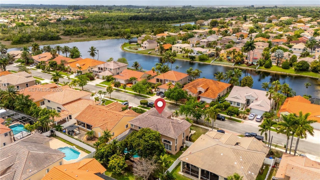 337 SW 188th Terrace, Pembroke Pines, FL 33029 Photo