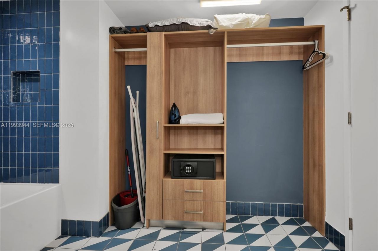 159 NE 6th St, Unit 1809, Miami, FL 33132 Photo