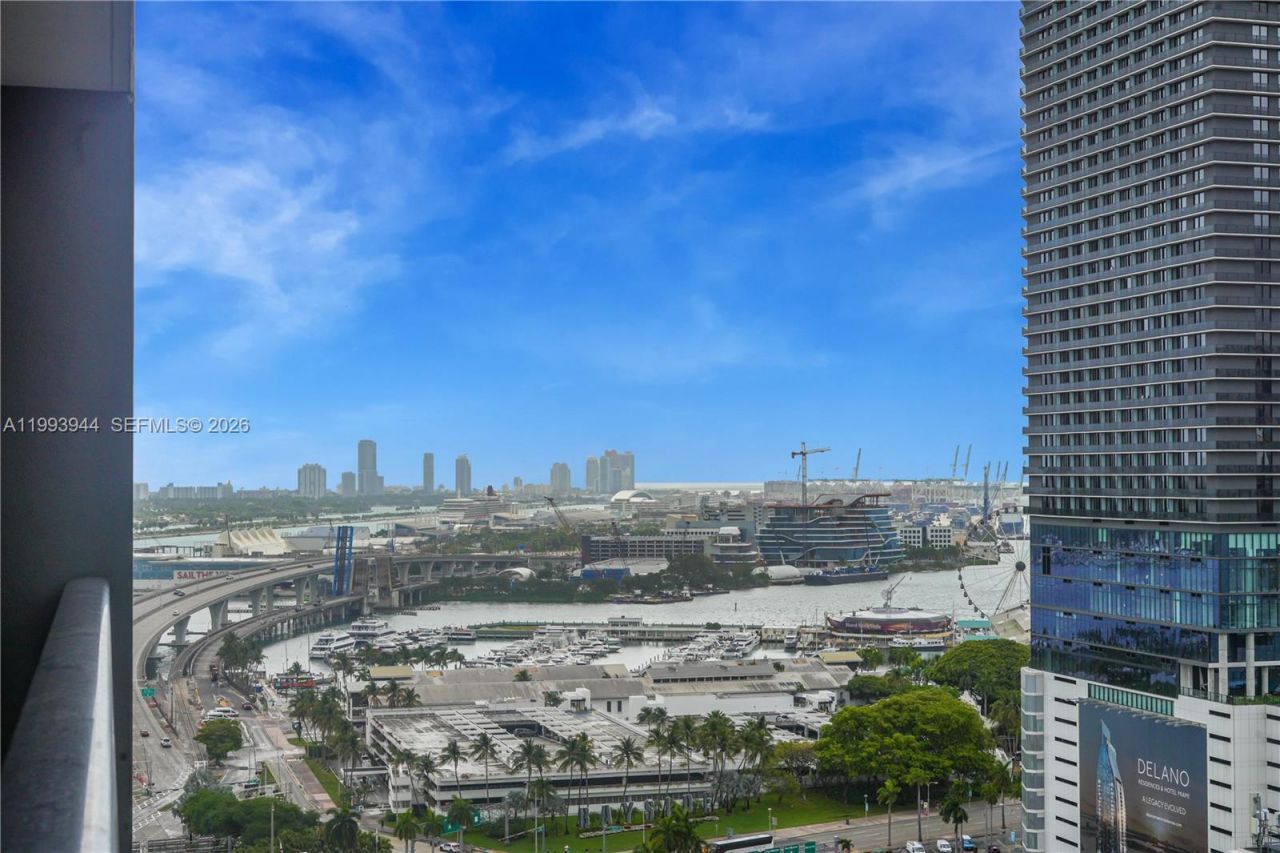 159 NE 6th St, Unit 1809, Miami, FL 33132 Photo