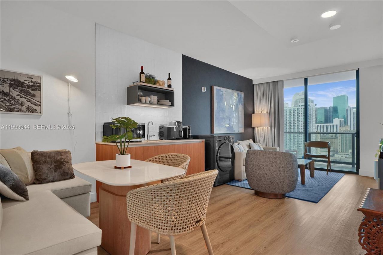 159 NE 6th St, Unit 1809, Miami, FL 33132 Photo