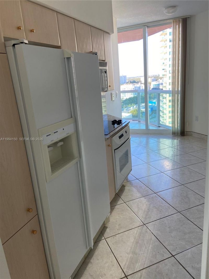 3370 Hidden Bay Dr, Unit 1914, Aventura, FL 33180 Photo