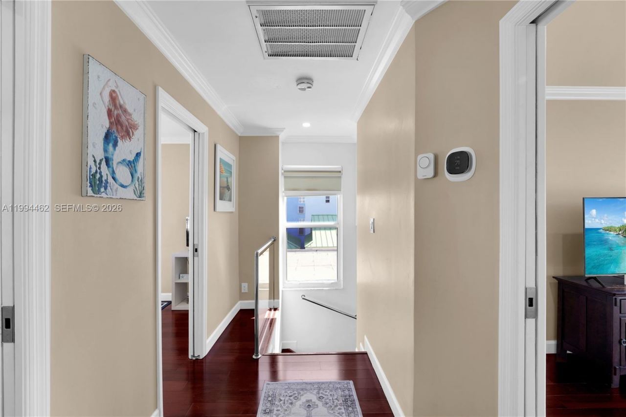 335 Virginia St, Hollywood, FL 33019 Photo