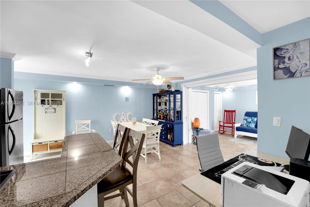 335 Virginia St, Hollywood, FL 33019 Photo