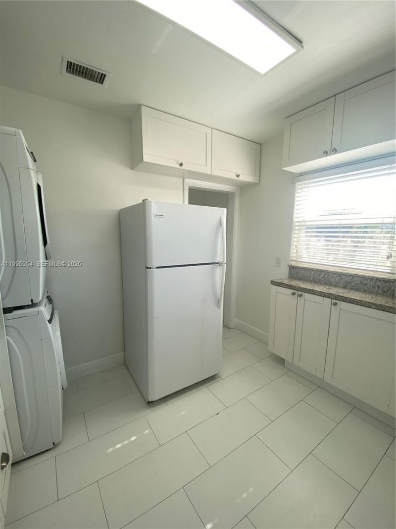 2833 SW 38th Ave, Unit 2833, Miami, FL 33134 Photo