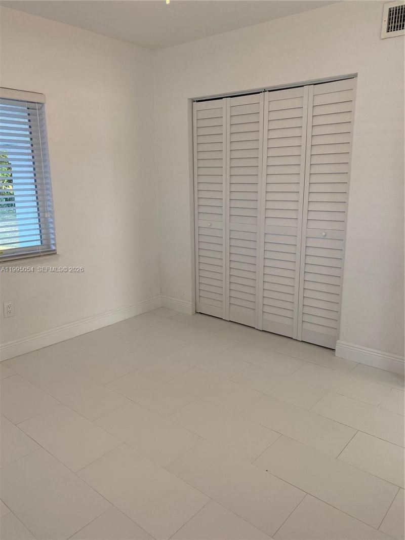 2833 SW 38th Ave, Unit 2833, Miami, FL 33134 Photo