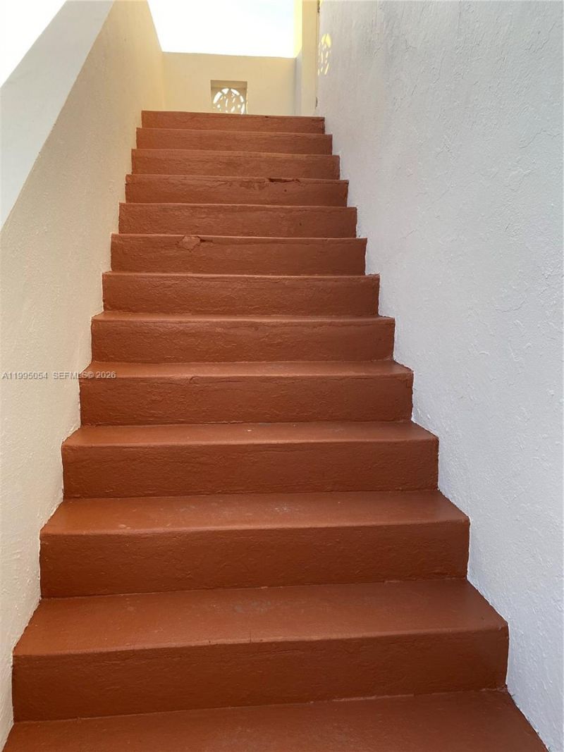 2833 SW 38th Ave, Unit 2833, Miami, FL 33134 Photo