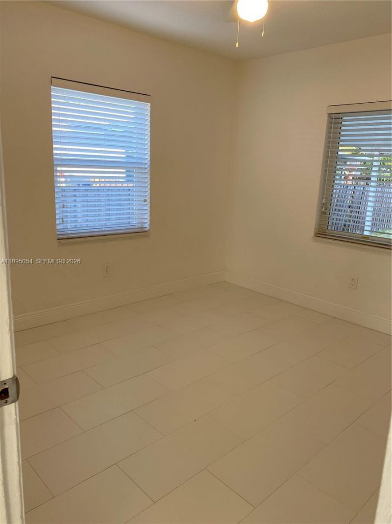 2833 SW 38th Ave, Unit 2833, Miami, FL 33134 Photo