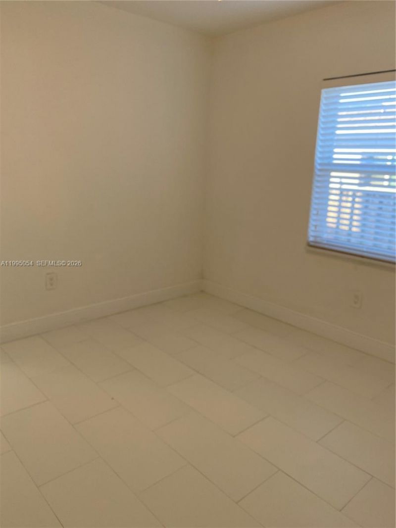 2833 SW 38th Ave, Unit 2833, Miami, FL 33134 Photo