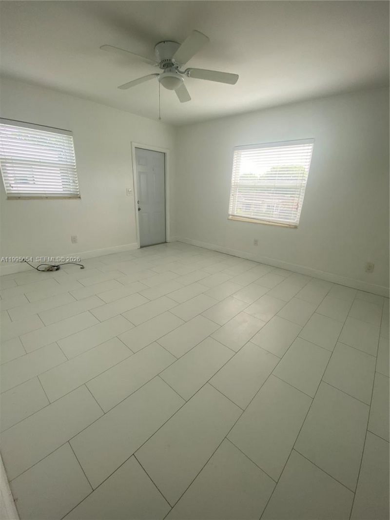 2833 SW 38th Ave, Unit 2833, Miami, FL 33134 Photo