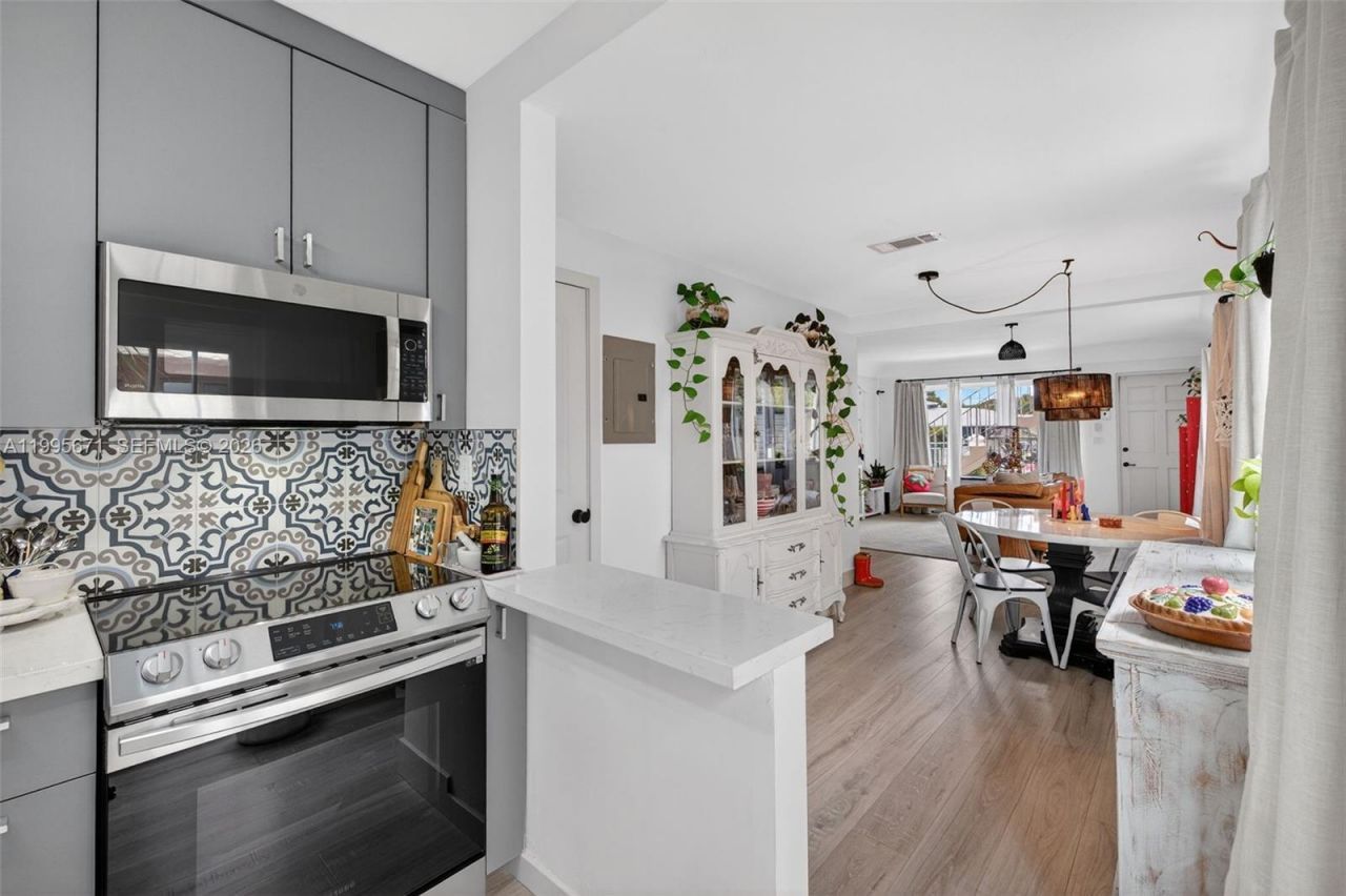 4525 NE 21st Ave, Unit 1, Fort Lauderdale, FL 33308 Photo