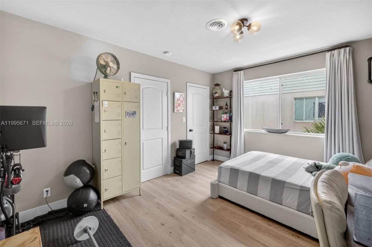 4525 NE 21st Ave, Unit 1, Fort Lauderdale, FL 33308 Photo