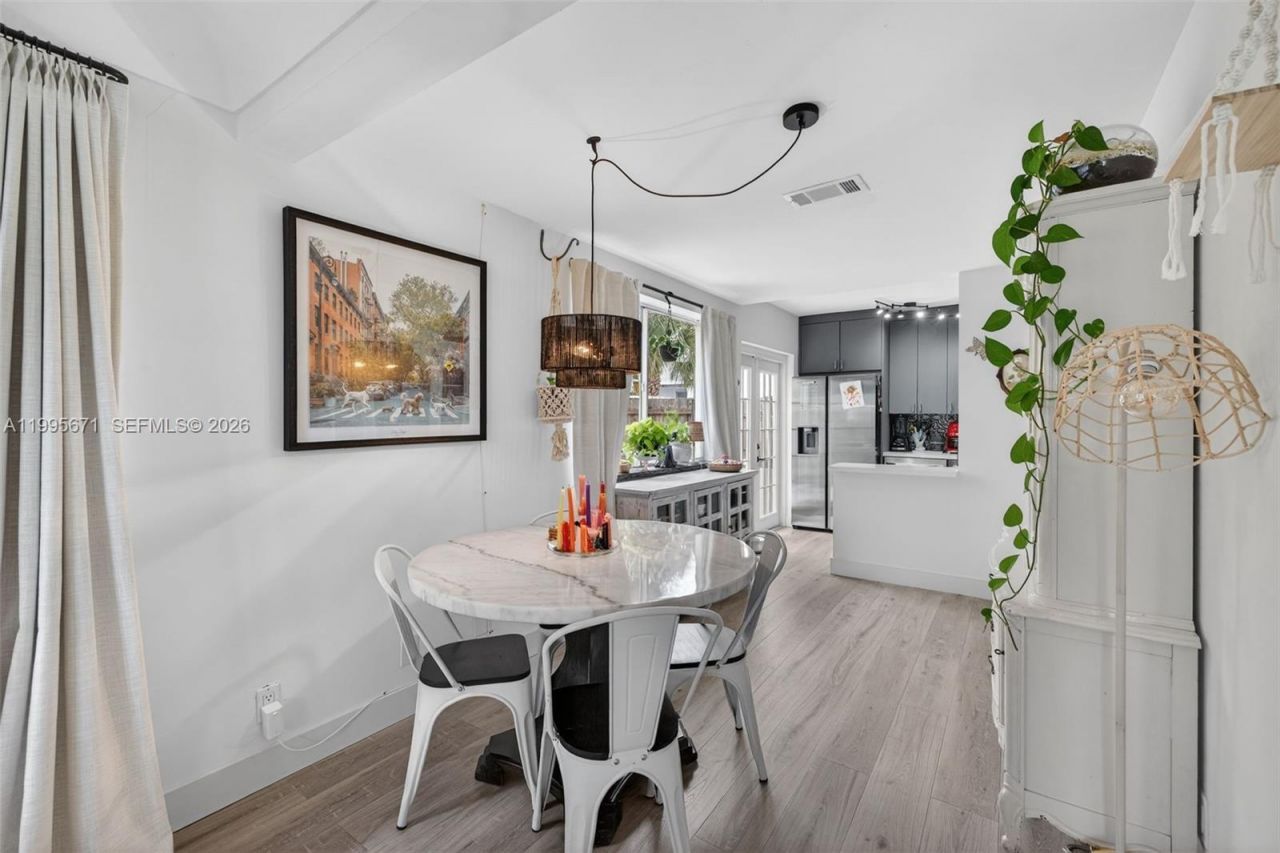 4525 NE 21st Ave, Unit 1, Fort Lauderdale, FL 33308 Photo