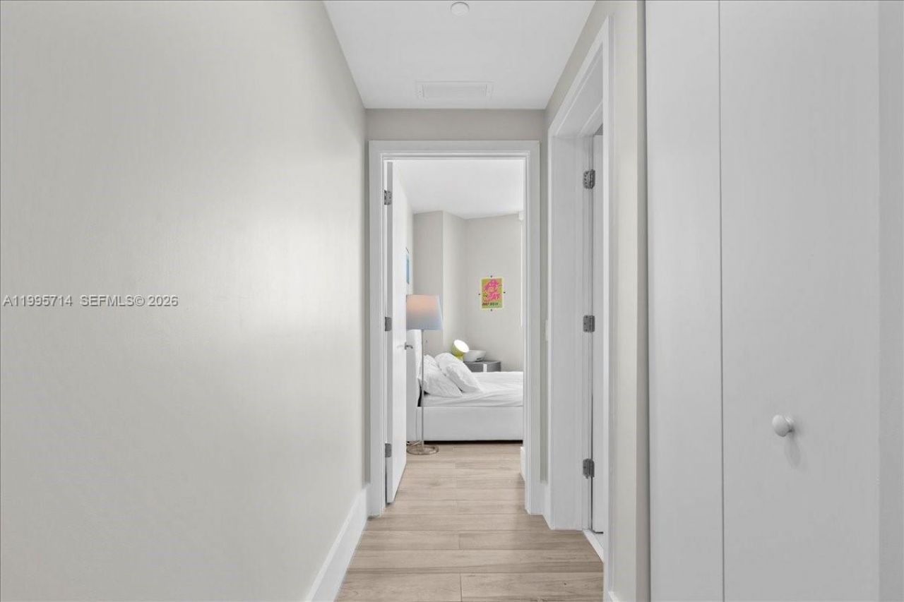 501 NE 31st St, Unit 1201, Miami, FL 33137 Photo