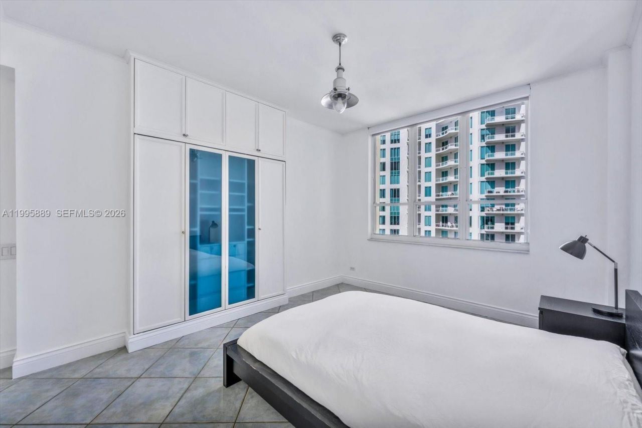 888 Brickell Key Dr , Unit 2201, Miami, FL 33131 Photo