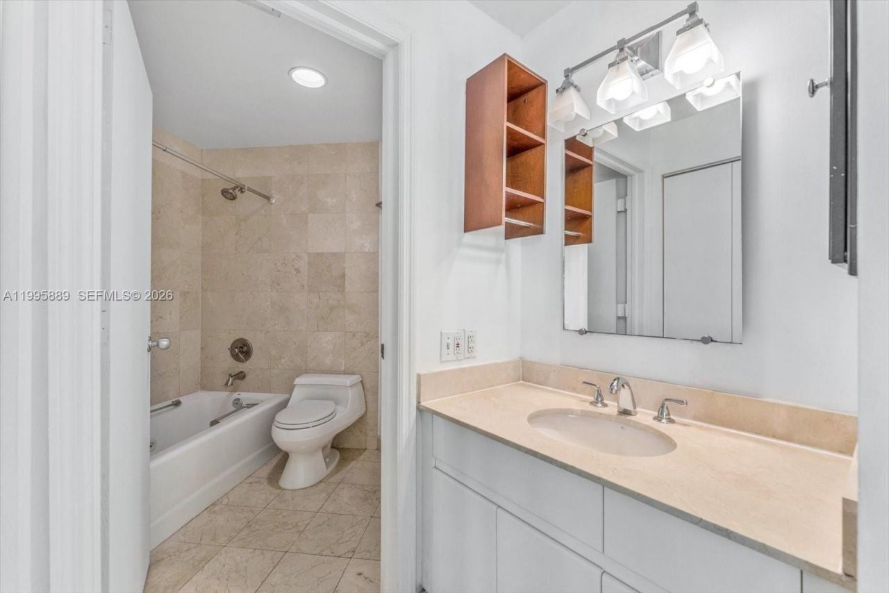 888 Brickell Key Dr , Unit 2201, Miami, FL 33131 Photo