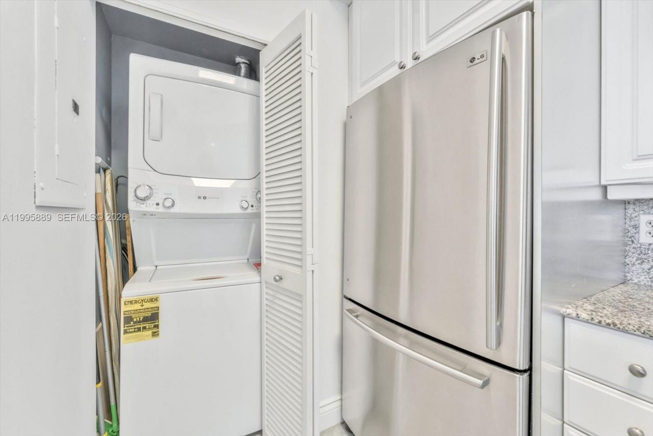 888 Brickell Key Dr , Unit 2201, Miami, FL 33131 Photo