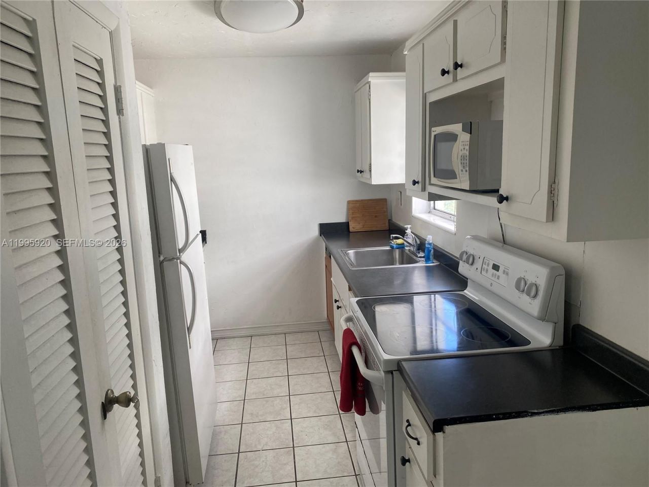 1732 Meridian Ave, Unit 504, Miami Beach, FL 33139 Photo