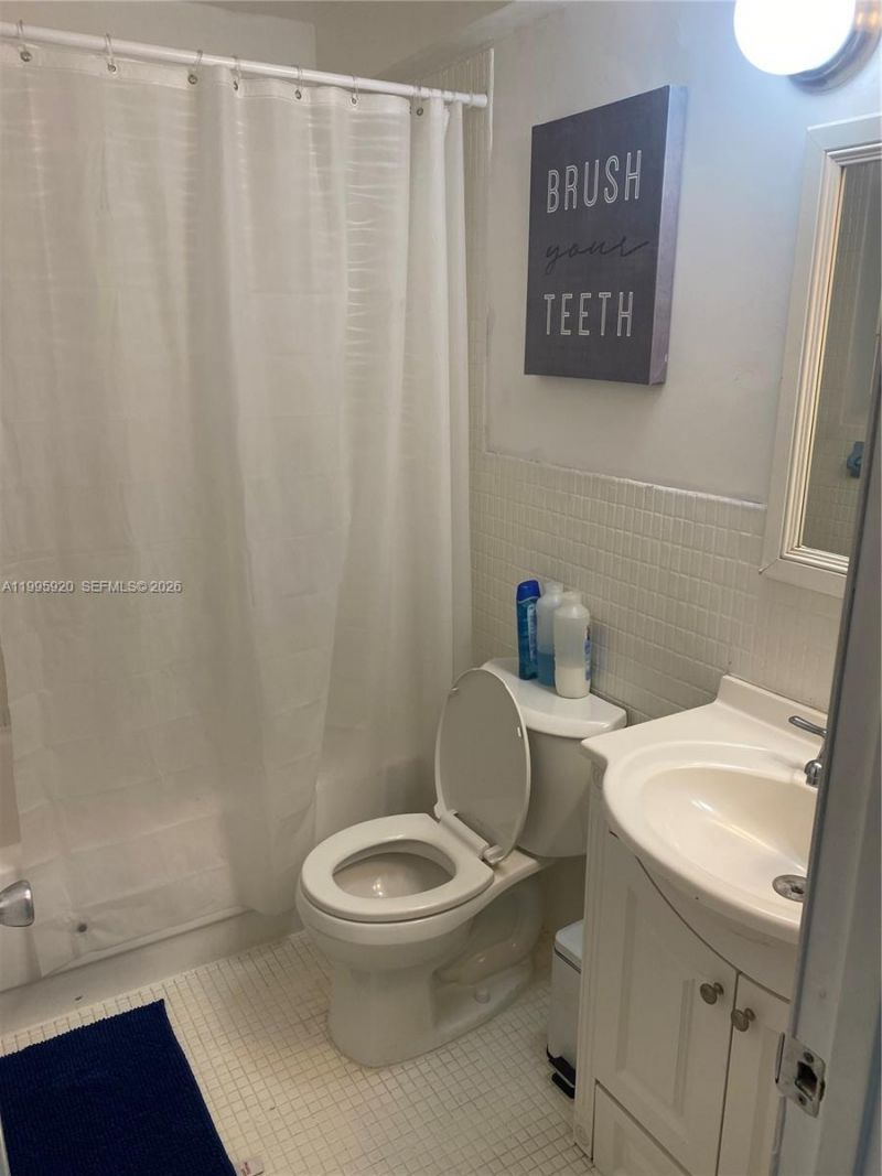 1732 Meridian Ave, Unit 504, Miami Beach, FL 33139 Photo