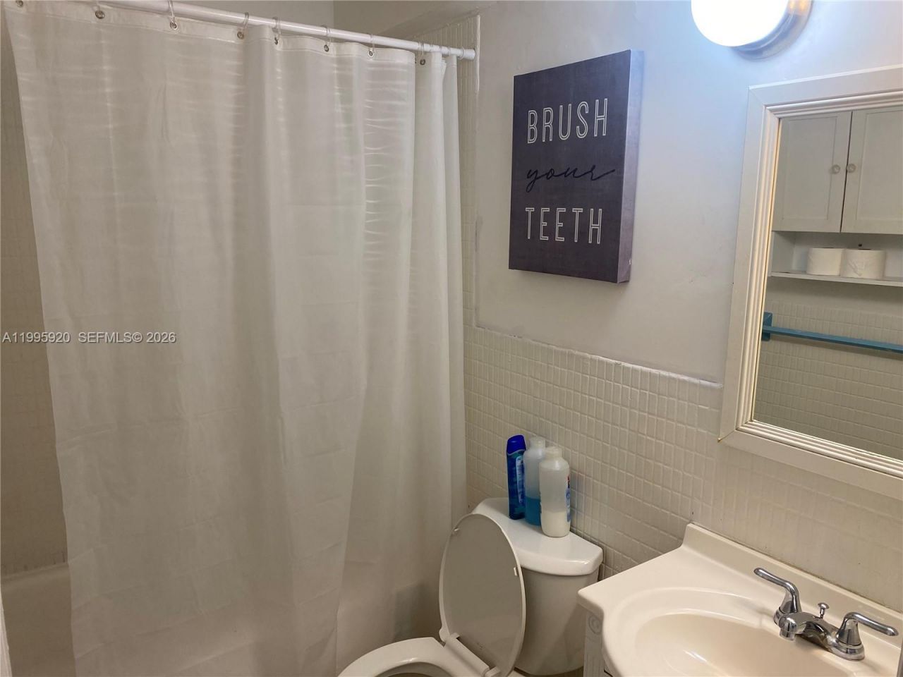 1732 Meridian Ave, Unit 504, Miami Beach, FL 33139 Photo