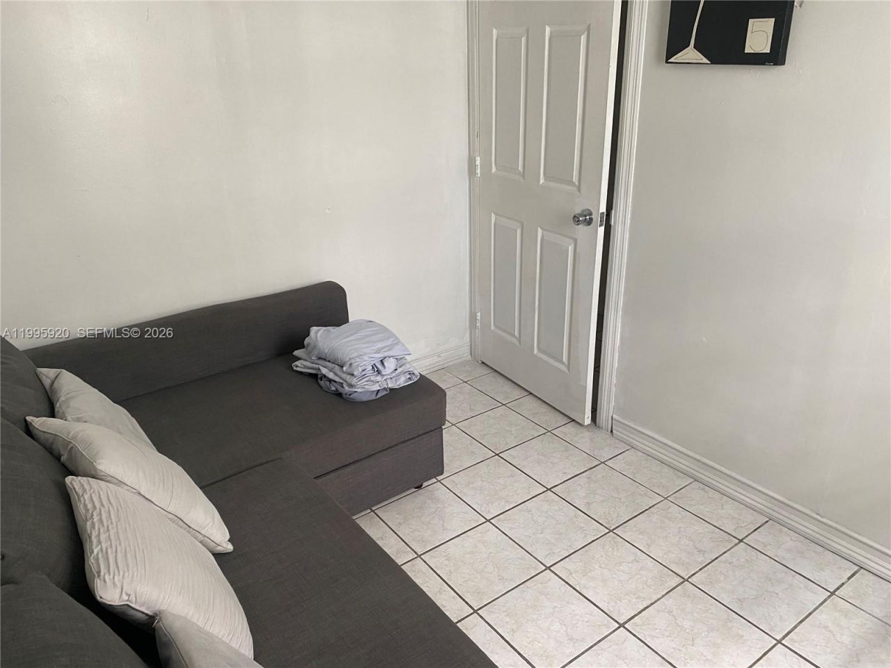 1732 Meridian Ave, Unit 504, Miami Beach, FL 33139 Photo
